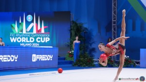 raffaeli sofia ita sfe06799 simone ferraro ph